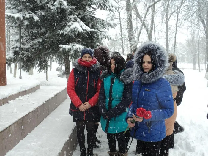 Возложение цветов